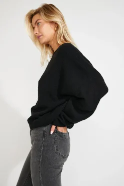 Banana Moon Pull FLOWN FREELANCE- Pulls & Sweats