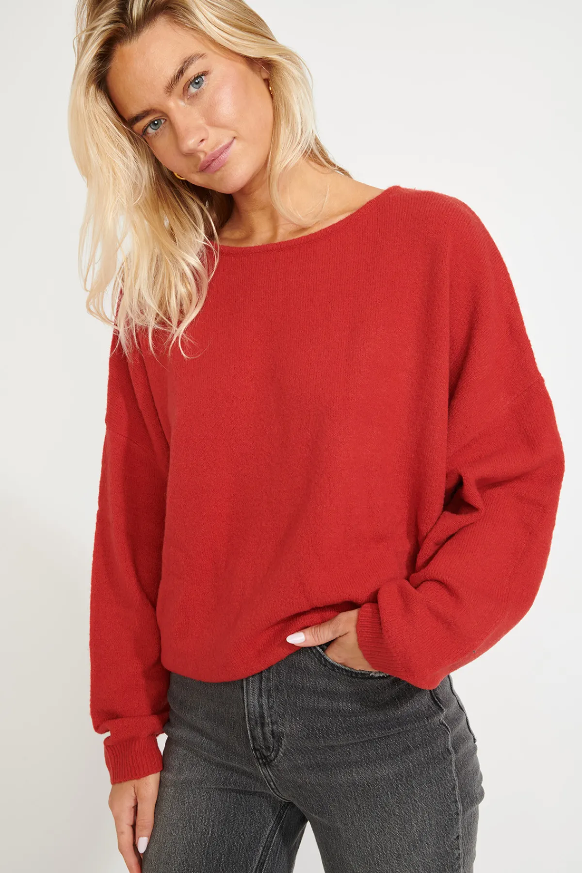 Banana Moon Pull FLOWN FREELANCE- Pulls & Sweats