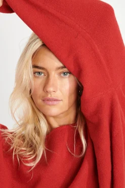 Banana Moon Pull FLOWN FREELANCE- Pulls & Sweats